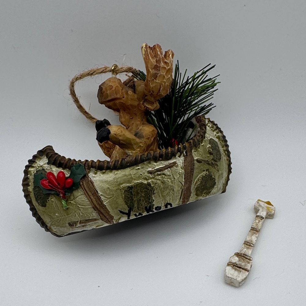 Destination Souvenir Alaska & Yukon Moose Christmas Ornaments Set of 2 - Picture 5 of 5